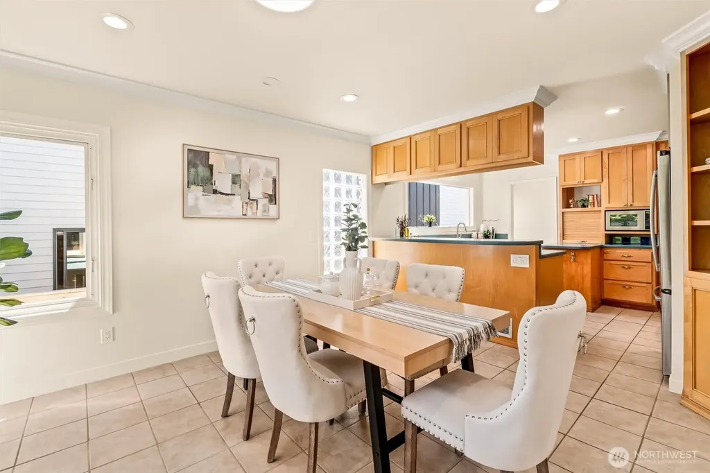 2763 59th Avenue SW Seattle WA 98116