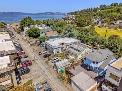 2763 59th Avenue SW Seattle WA 98116