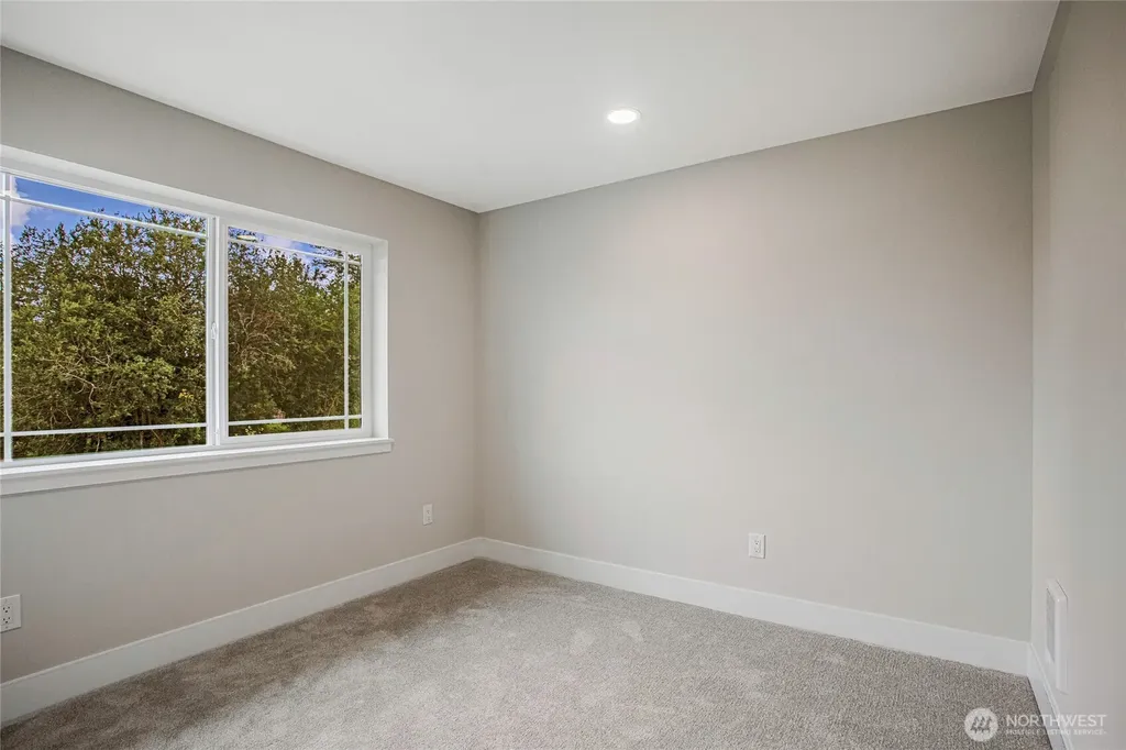1406 E 51st Street Tacoma WA 98404
