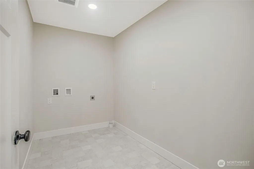 1406 E 51st Street Tacoma WA 98404