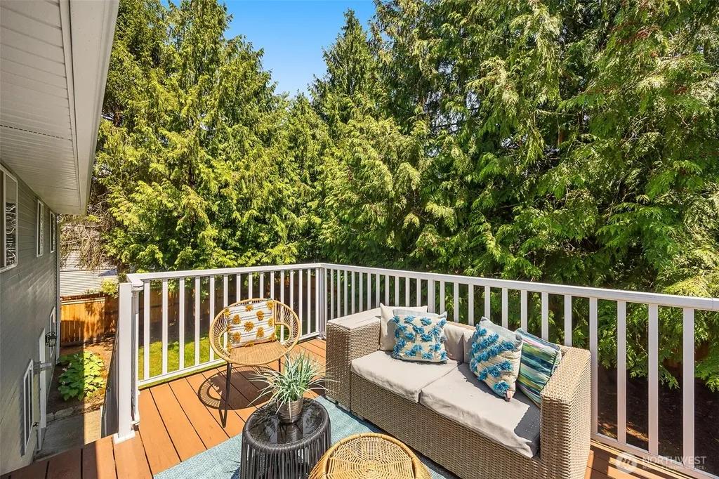 15315 50th Avenue W Edmonds WA 98026