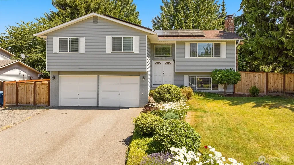 15315 50th Avenue W Edmonds WA 98026