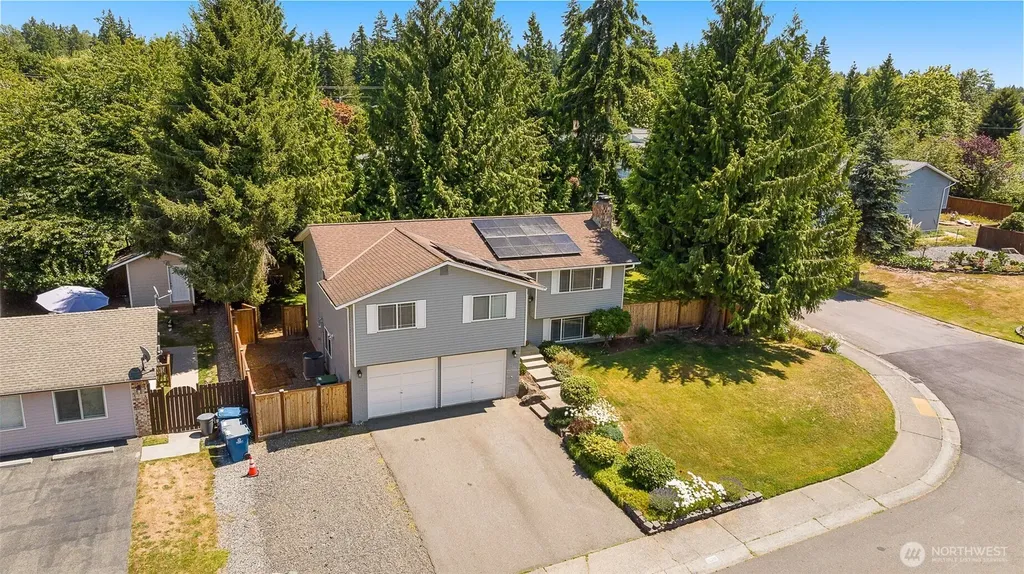 15315 50th Avenue W Edmonds WA 98026