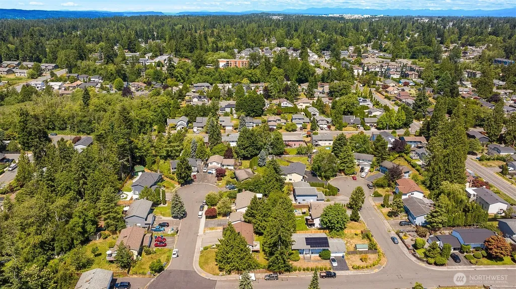 15315 50th Avenue W Edmonds WA 98026