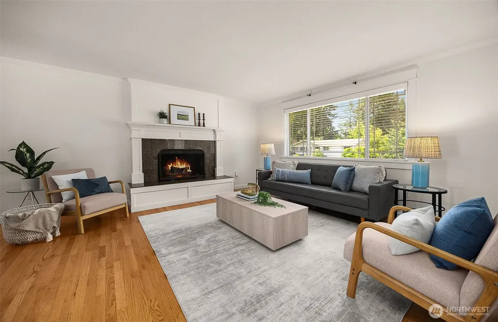 15315 50th Avenue W Edmonds WA 98026