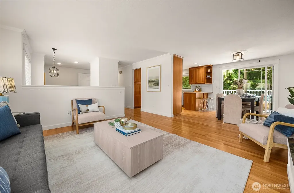 15315 50th Avenue W Edmonds WA 98026