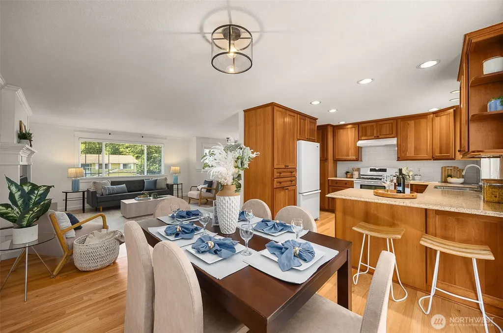 15315 50th Avenue W Edmonds WA 98026