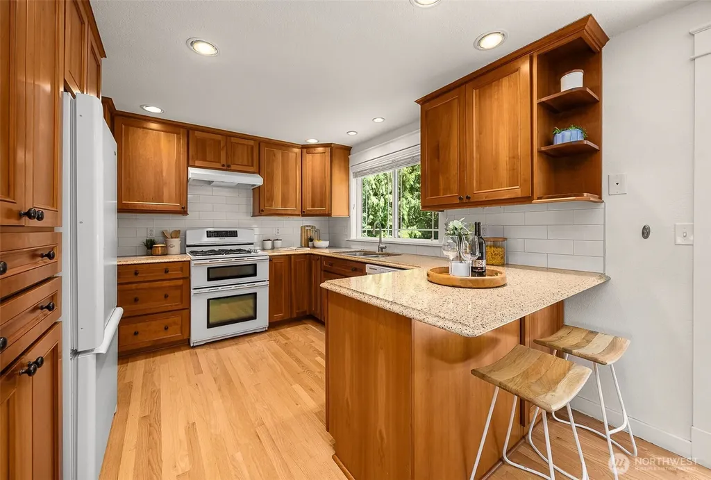 15315 50th Avenue W Edmonds WA 98026