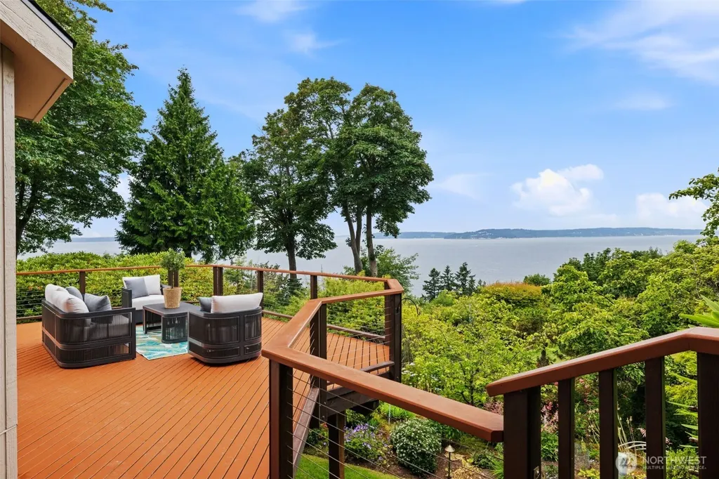 7320 164th Place SW Edmonds WA 98026