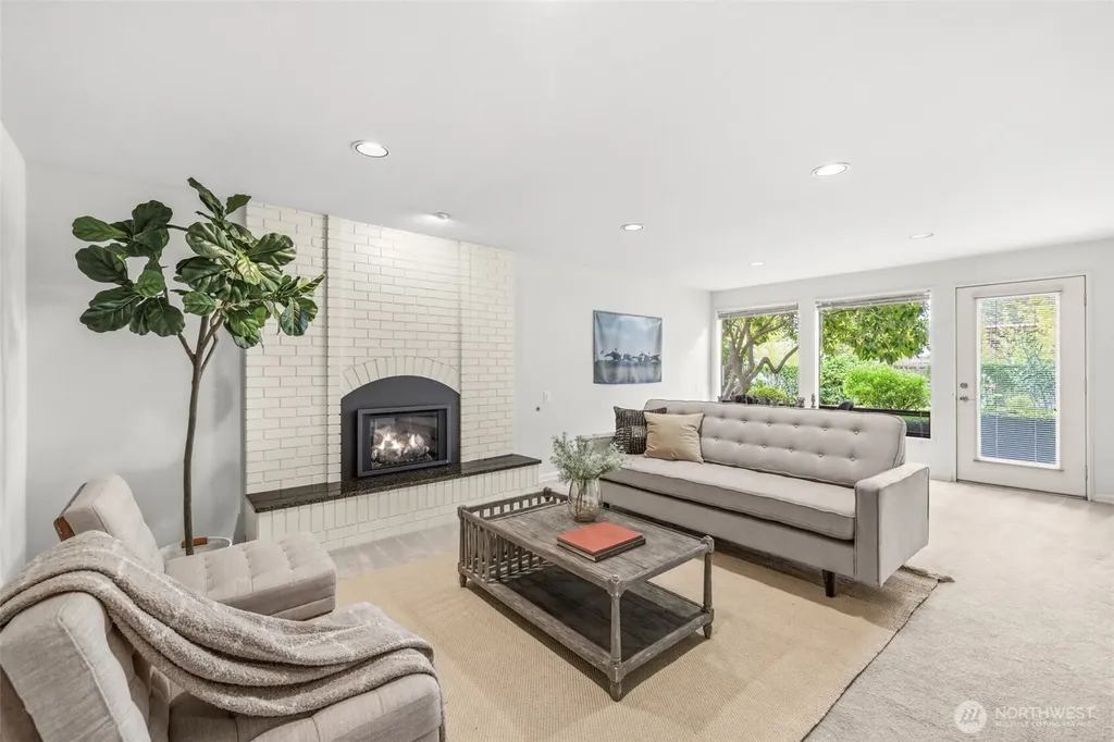 7320 164th Place SW Edmonds WA 98026