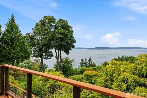 7320 164th Place SW Edmonds WA 98026