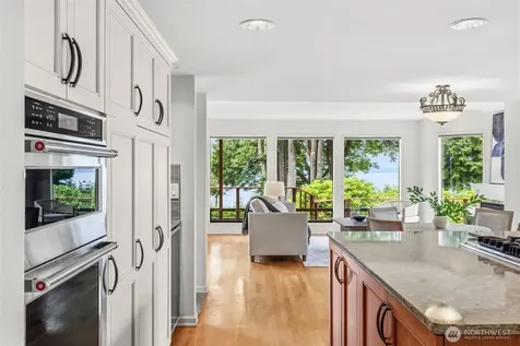 7320 164th Place SW Edmonds WA 98026