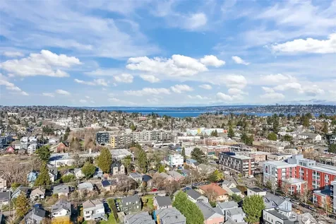 3538 S Dawson Street Seattle WA 98118