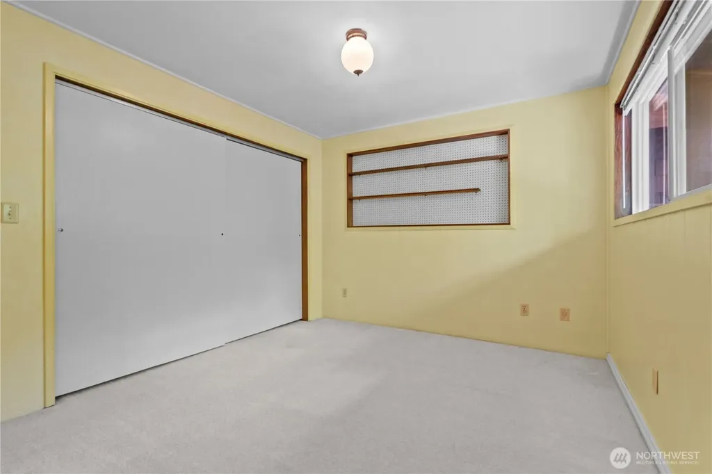 4202 Kyro Road SE Lacey WA 98503