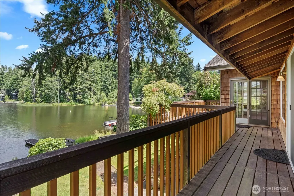 4202 Kyro Road SE Lacey WA 98503
