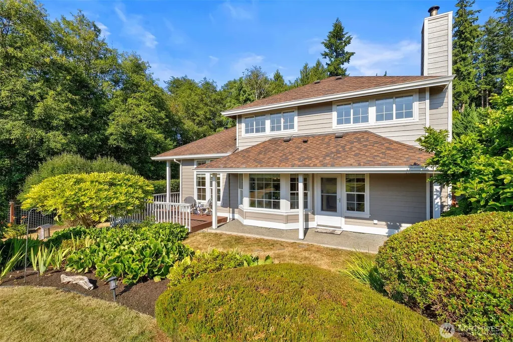 22895 Adams Road Poulsbo WA 98370