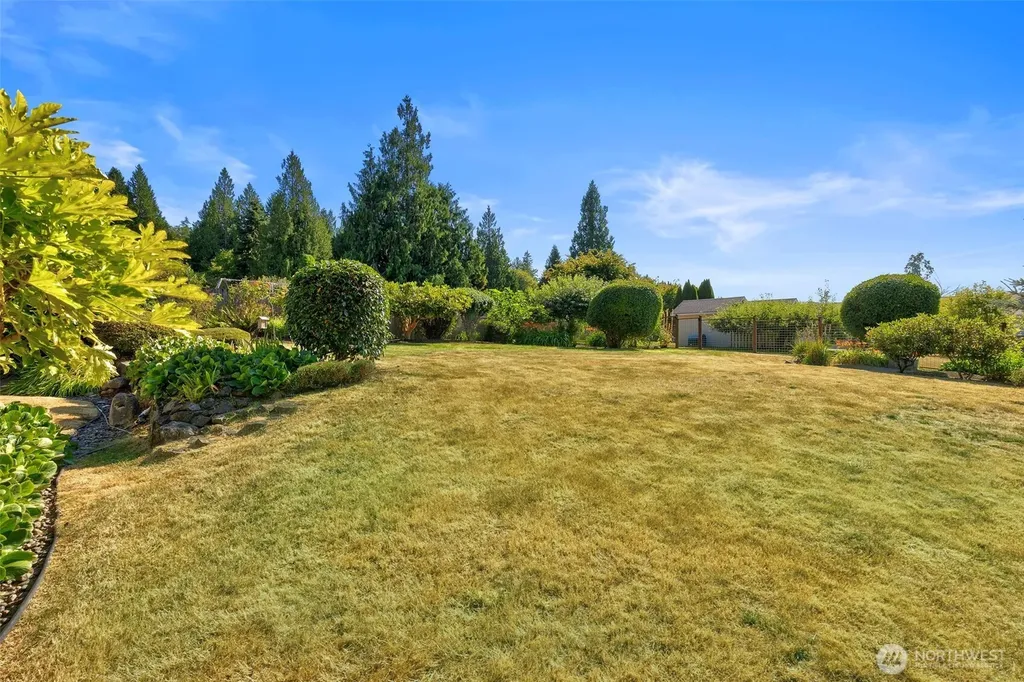 22895 Adams Road Poulsbo WA 98370