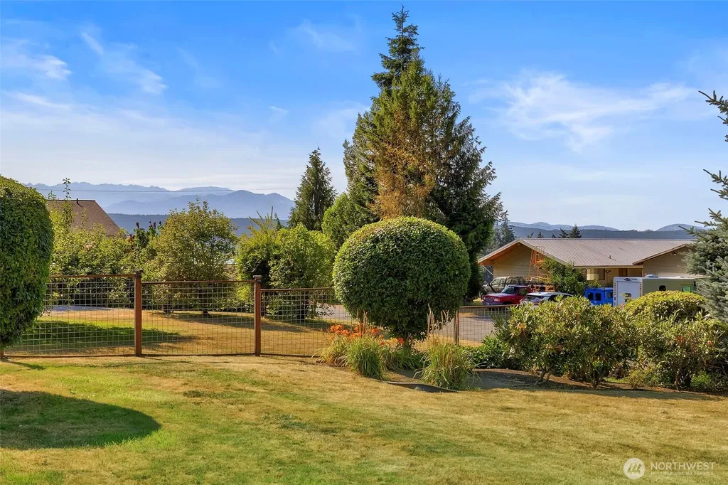 22895 Adams Road Poulsbo WA 98370