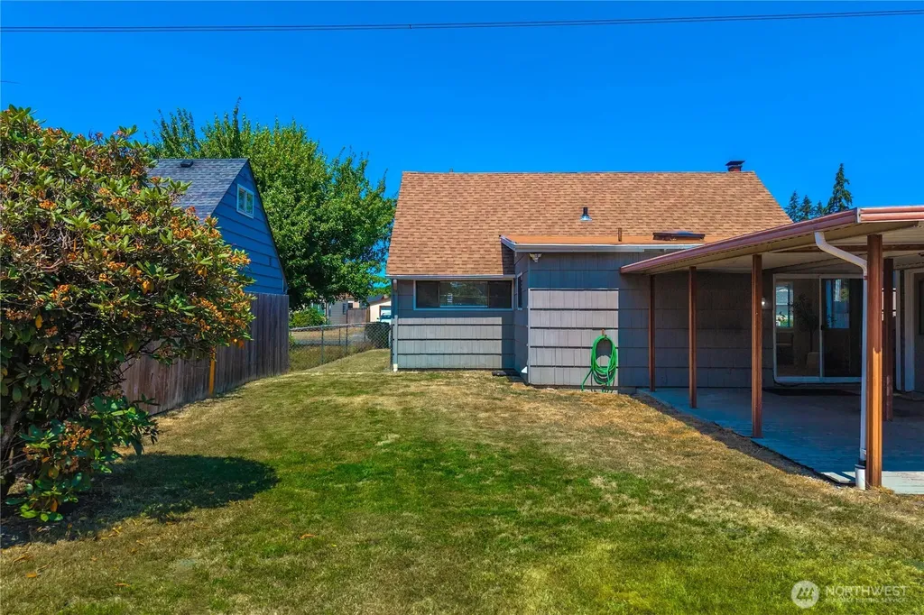 834 S 72nd Street Tacoma WA 98408