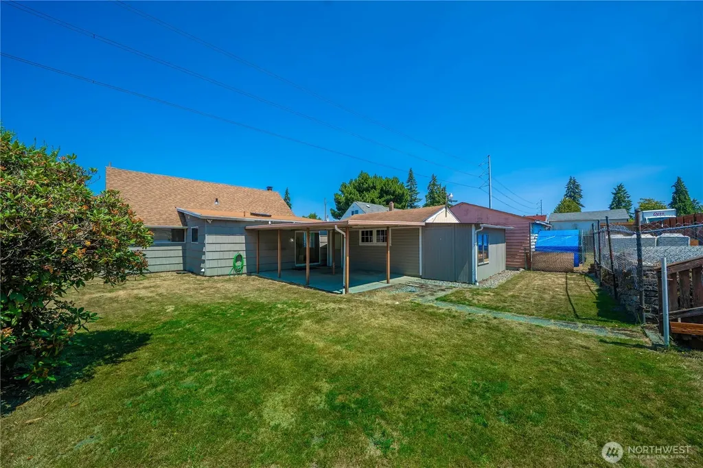 834 S 72nd Street Tacoma WA 98408