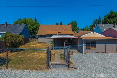 834 S 72nd Street Tacoma WA 98408