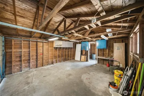 834 S 72nd Street Tacoma WA 98408