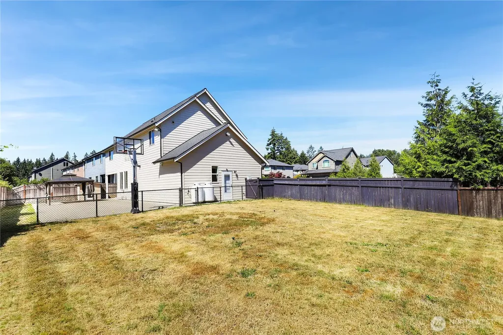 14326 57th Avenue E Puyallup WA 98373