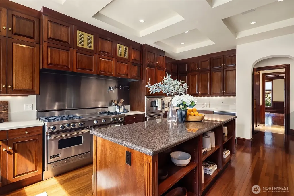 14405 3rd Avenue NW Seattle WA 98177