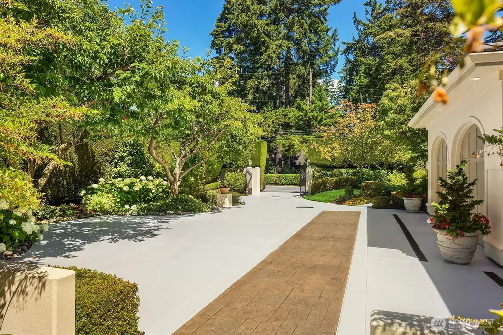 14405 3rd Avenue NW Seattle WA 98177
