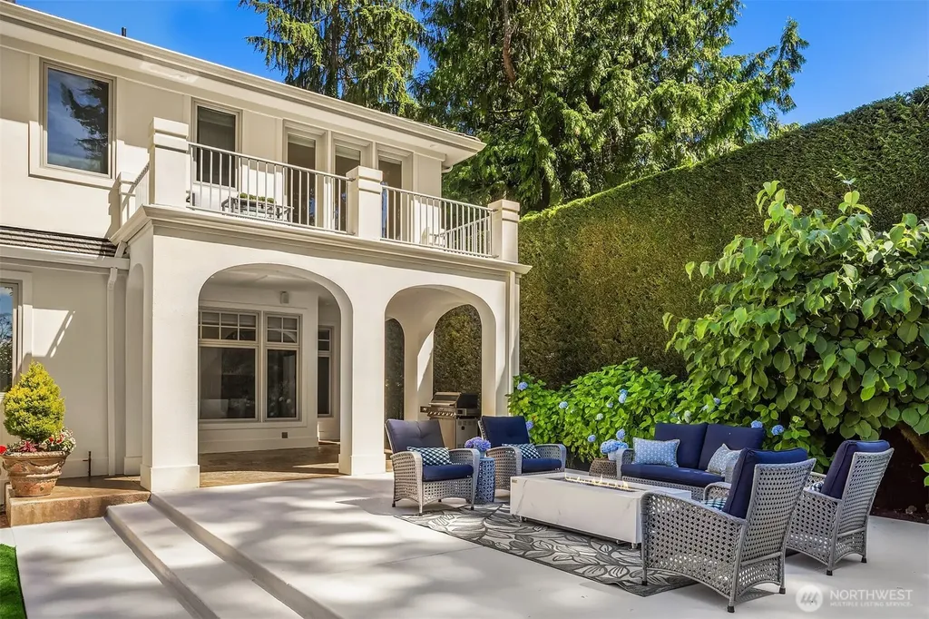 14405 3rd Avenue NW Seattle WA 98177