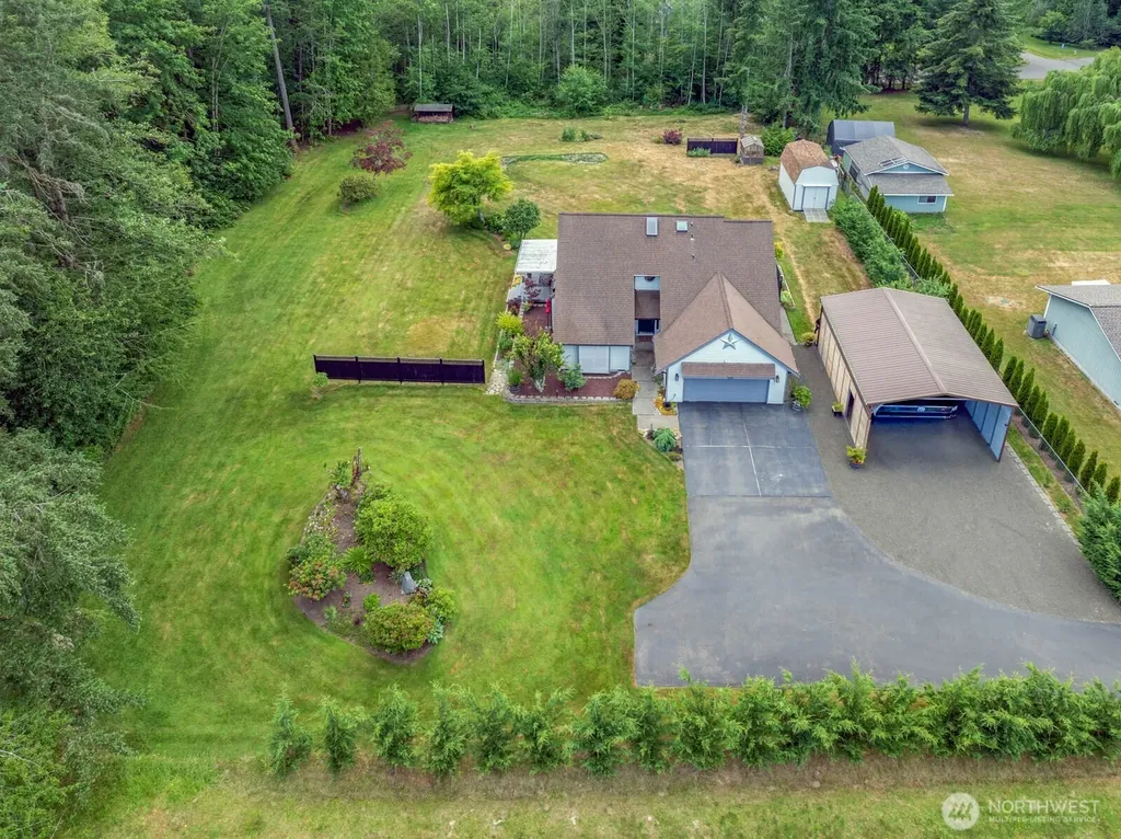 305 NW Paulson Road Poulsbo WA 98370
