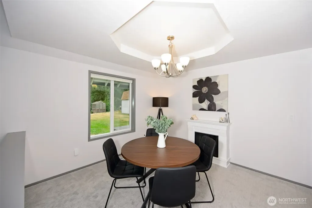 305 NW Paulson Road Poulsbo WA 98370