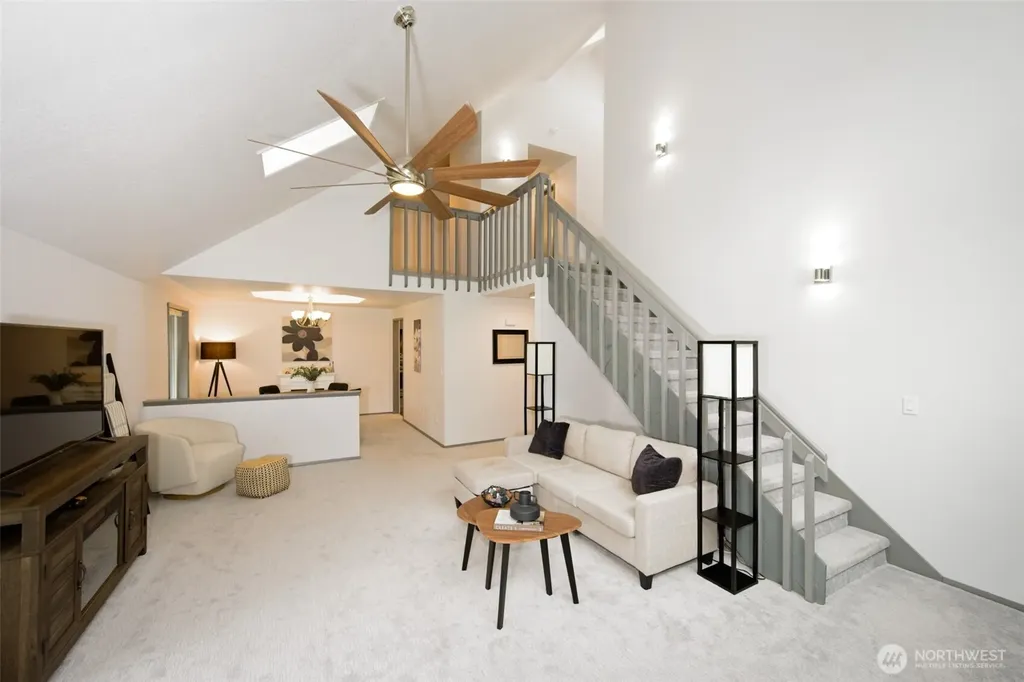 305 NW Paulson Road Poulsbo WA 98370