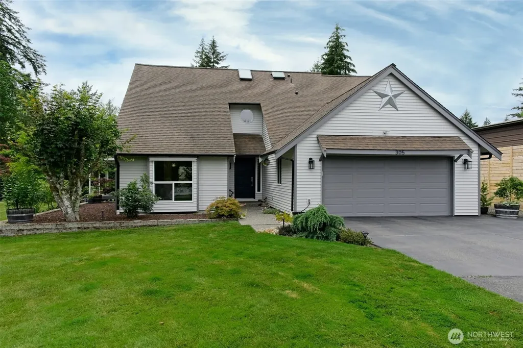 305 NW Paulson Road Poulsbo WA 98370