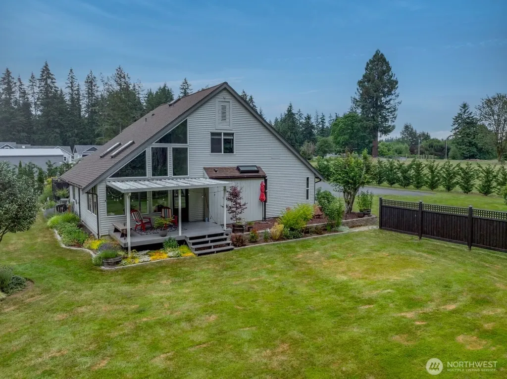 305 NW Paulson Road Poulsbo WA 98370