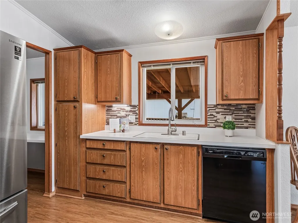 6883 Capricorn Lane NE Bremerton WA 98311