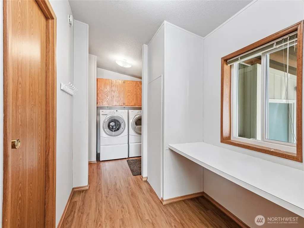 6883 Capricorn Lane NE Bremerton WA 98311