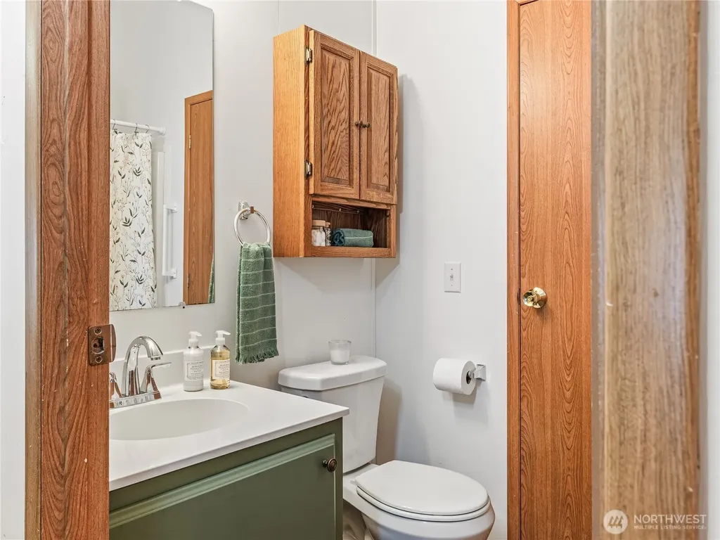 6883 Capricorn Lane NE Bremerton WA 98311