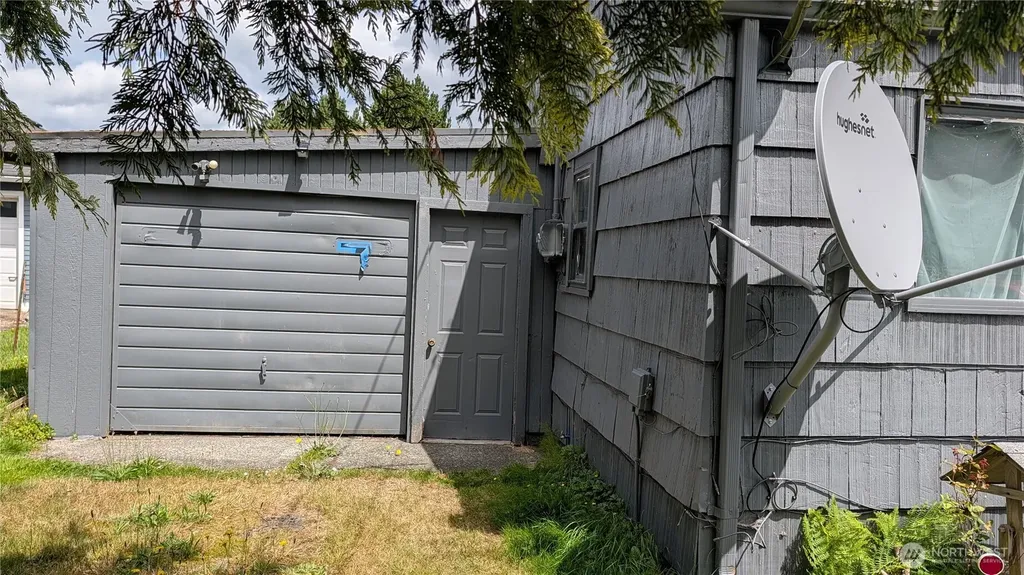 222 E King Street Aberdeen WA 98520