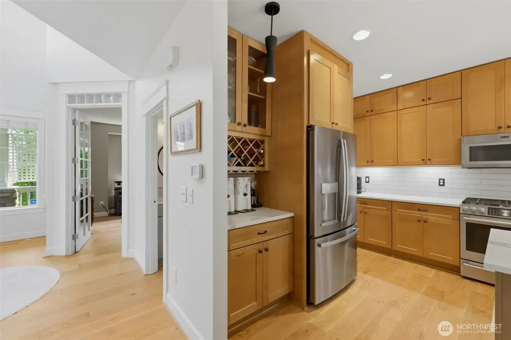 15217 Daffodil Street Ct E Sumner WA 98390