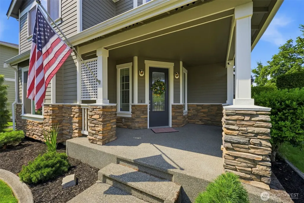 15217 Daffodil Street Ct E Sumner WA 98390