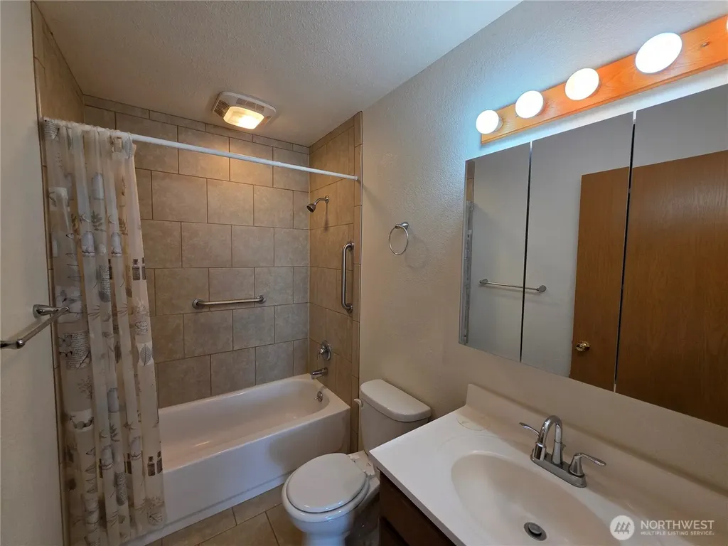 714 S Michael Street Moses Lake WA 98837