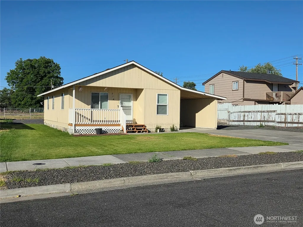 714 S Michael Street Moses Lake WA 98837