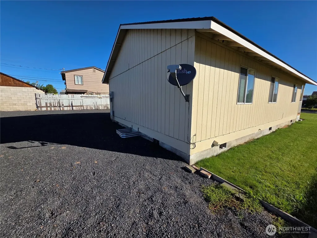 714 S Michael Street Moses Lake WA 98837