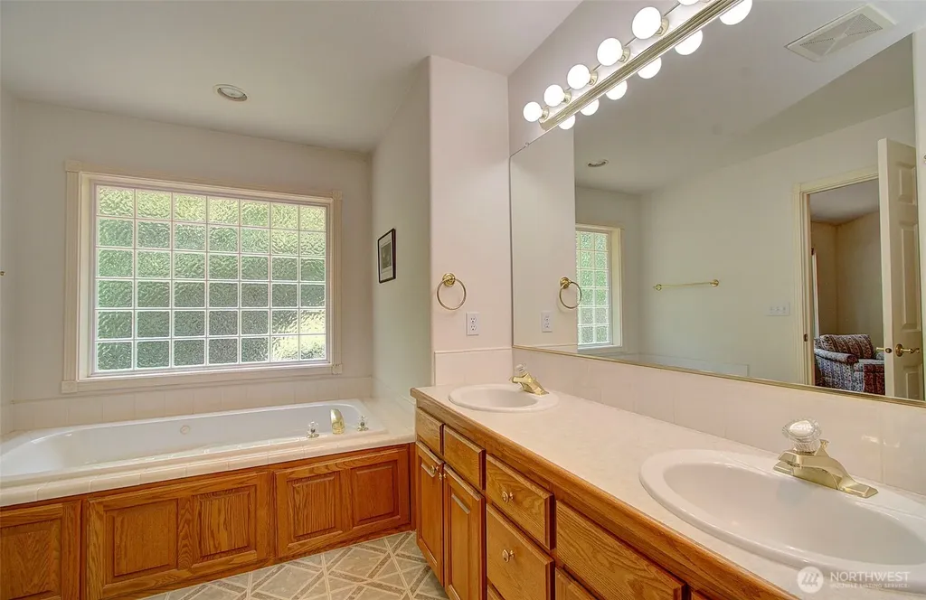 12522 NE Riley Court Vancouver WA 98686