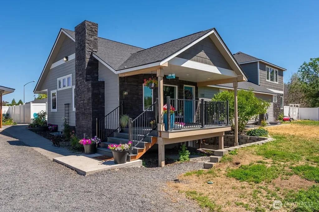 1400 E Nelson Road Moses Lake WA 98837