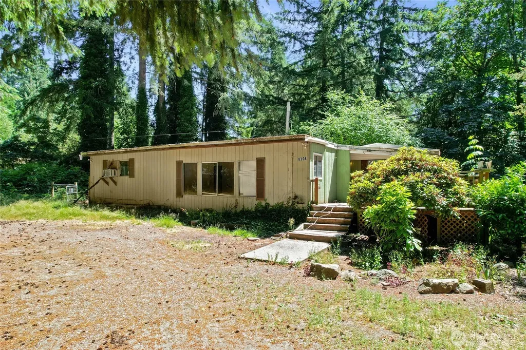 8308 144th Street NW Gig Harbor WA 98329