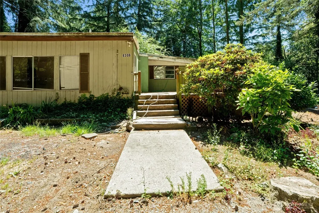 8308 144th Street NW Gig Harbor WA 98329