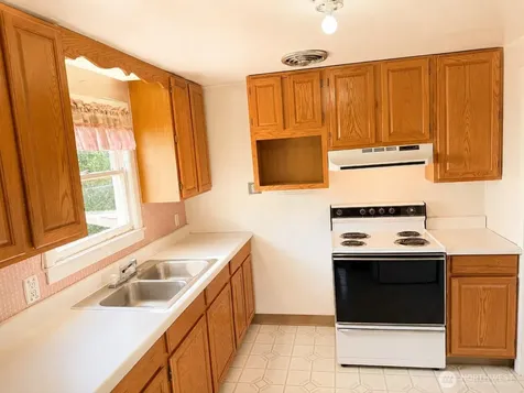 4319 N 7th Street Tacoma WA 98406
