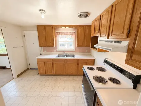 4319 N 7th Street Tacoma WA 98406